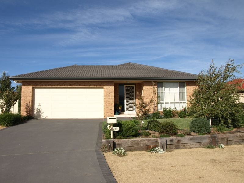 108 Green Valley Road, Goulburn NSW 2580