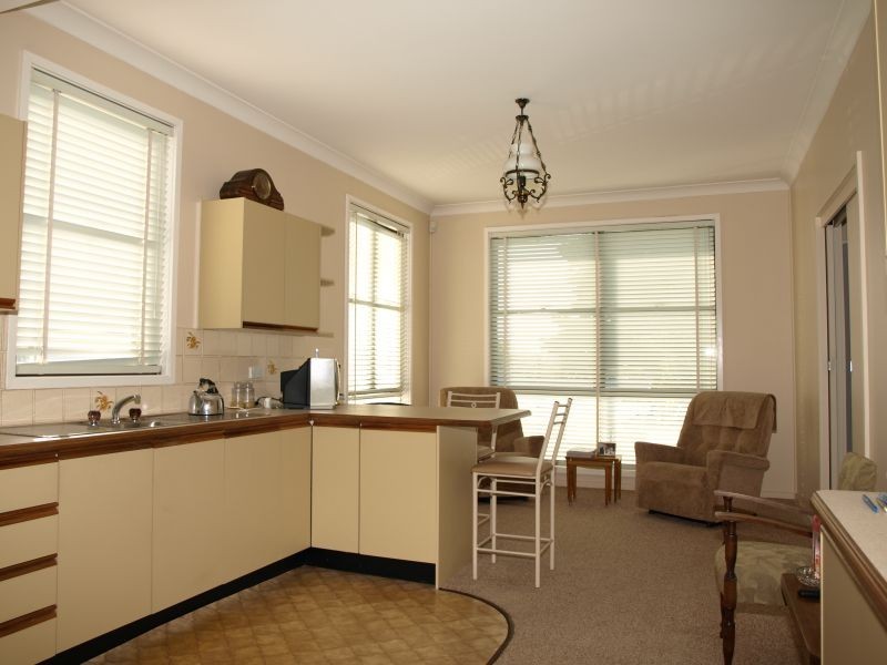 73 Finlay Road, Goulburn NSW 2580