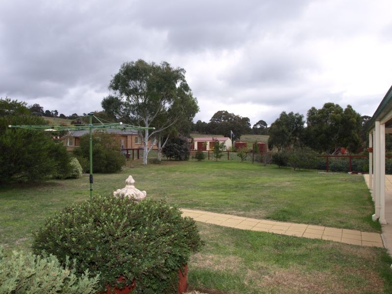 1 Nicole Place, Goulburn NSW 2580