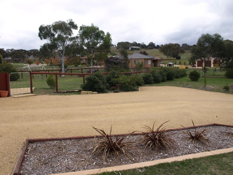 1 Nicole Place, Goulburn NSW 2580