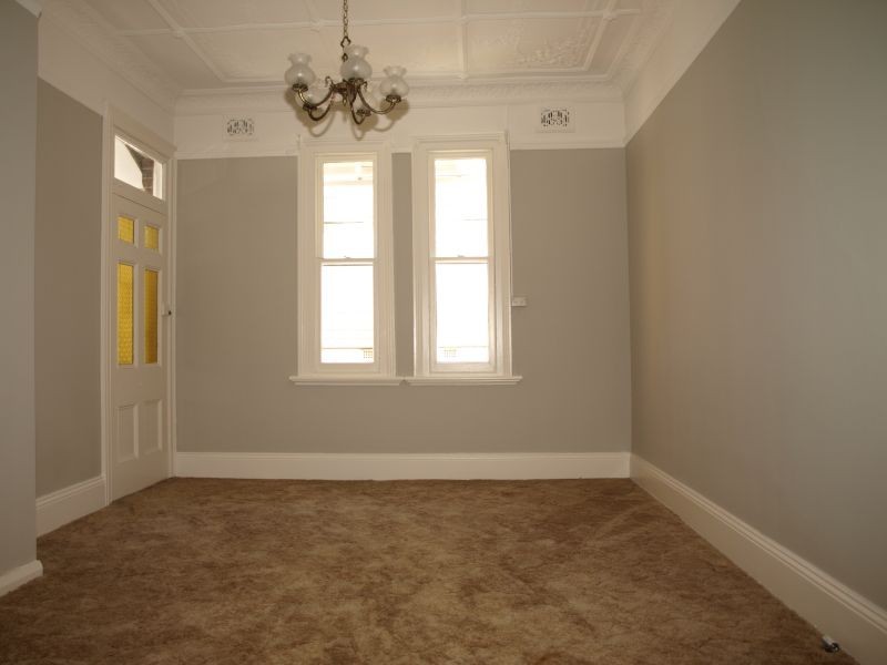 21 Mayor Street, Goulburn NSW 2580