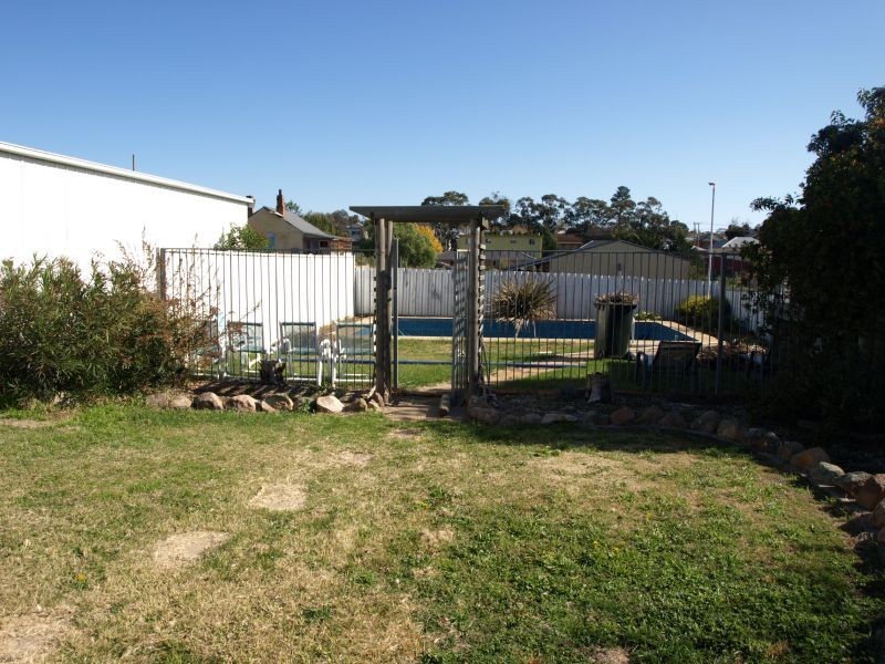 64 Cowper Street, Goulburn NSW 2580
