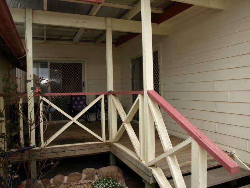 11 Ruby Street, Goulburn NSW 2580