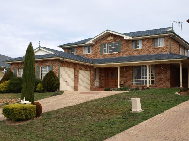 2 Hinchcliffe Close, Goulburn NSW 2580