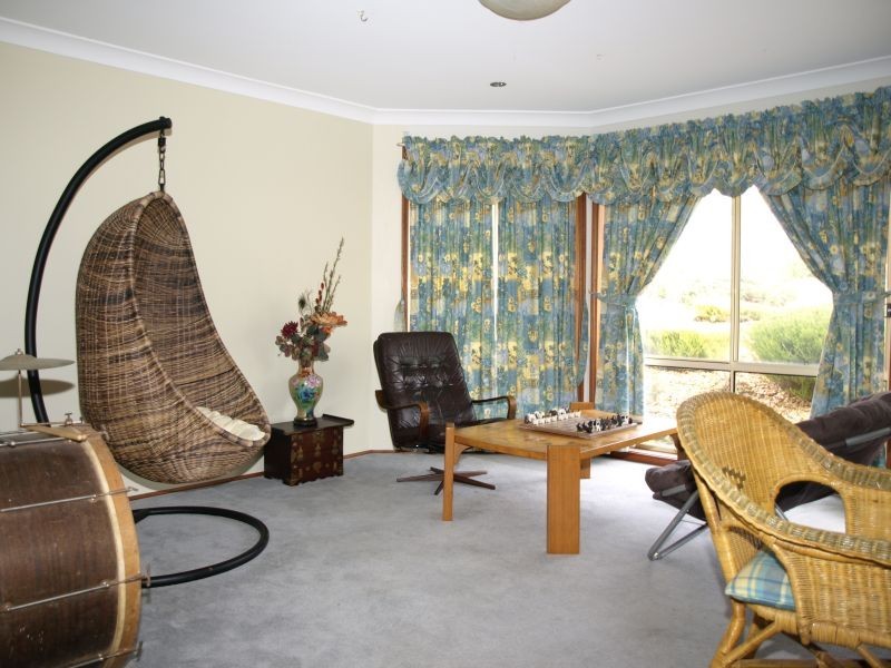 2 Hinchcliffe Close, Goulburn NSW 2580