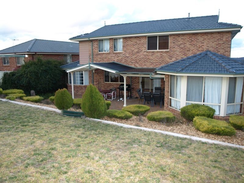 2 Hinchcliffe Close, Goulburn NSW 2580