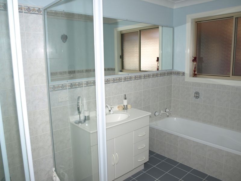 3 Samuel Place, Goulburn NSW 2580