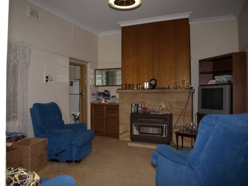 28 Sterne Street, Goulburn NSW 2580