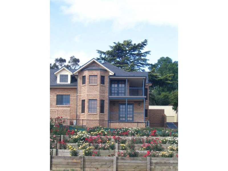 2/105 Cowper Street, Goulburn NSW 2580