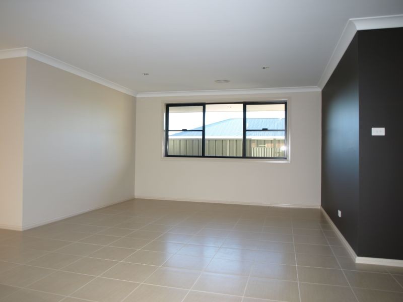 13 St Aubyn Road, Goulburn NSW 2580