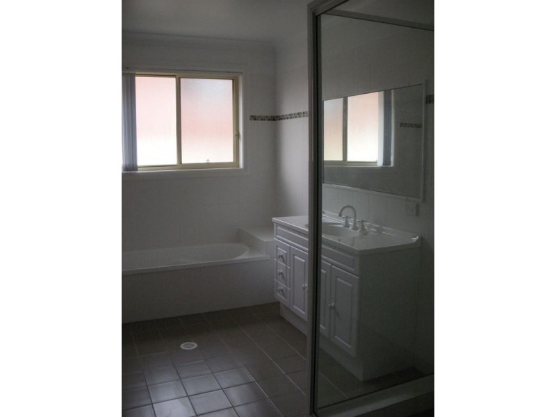 385 Auburn Street, Goulburn NSW 2580