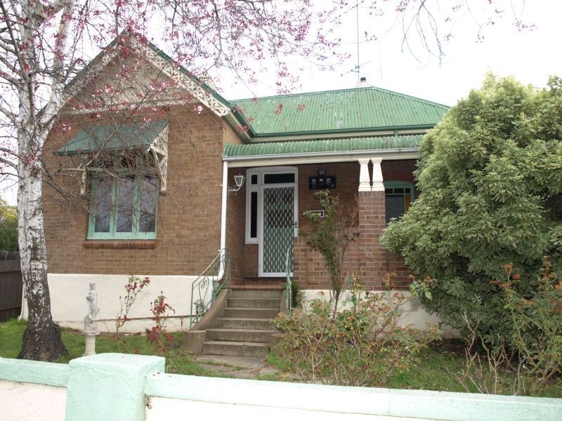 90 Bourke Street, Goulburn NSW 2580