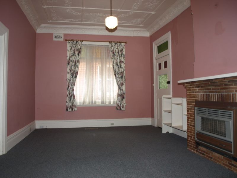 90 Bourke Street, Goulburn NSW 2580
