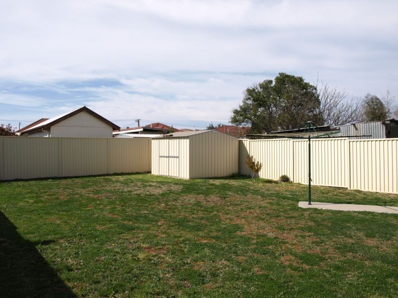 11 Bishop Street, Goulburn NSW 2580