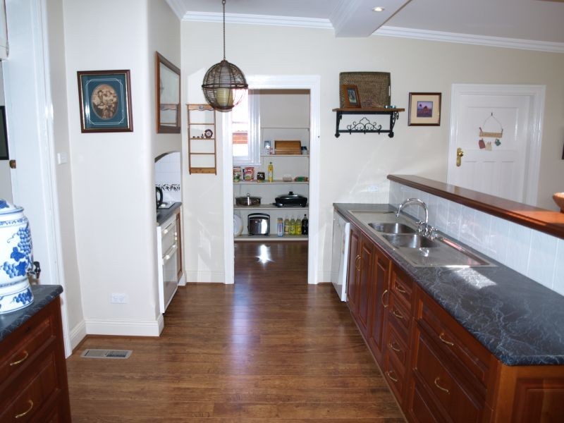 514 Auburn Street, Goulburn NSW 2580