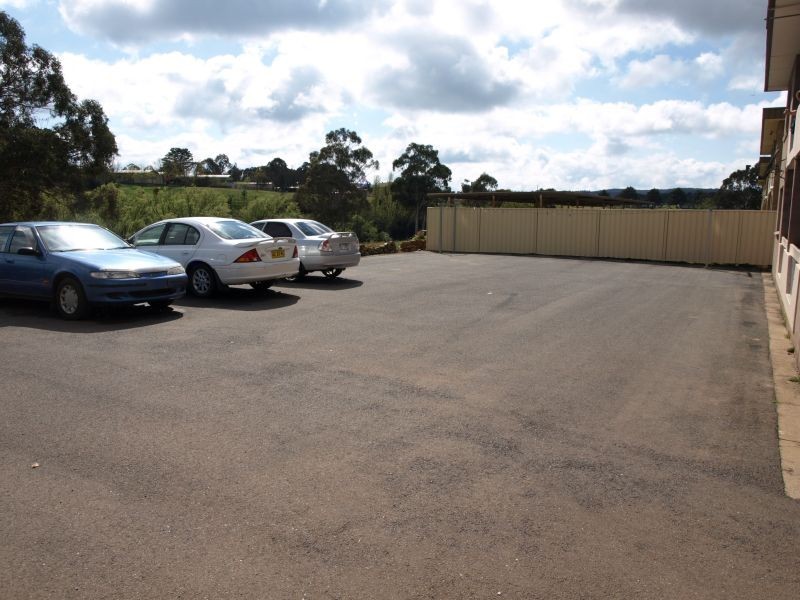 1/4 Albion Street, Goulburn NSW 2580