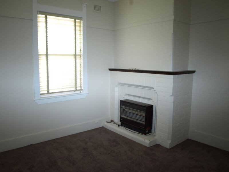 37 Albert Street, Goulburn NSW 2580