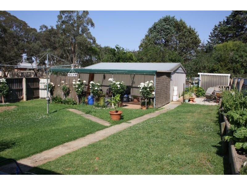 2 Adam Street, Goulburn NSW 2580