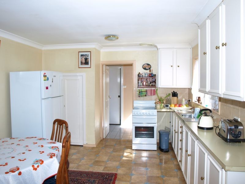 12 Mulwaree Street, Goulburn NSW 2580