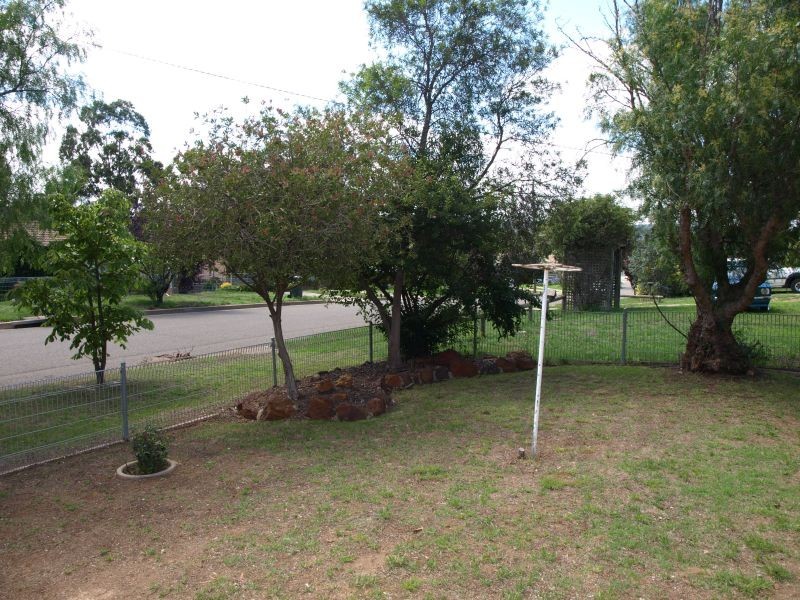 12 Grant Parade, Goulburn NSW 2580
