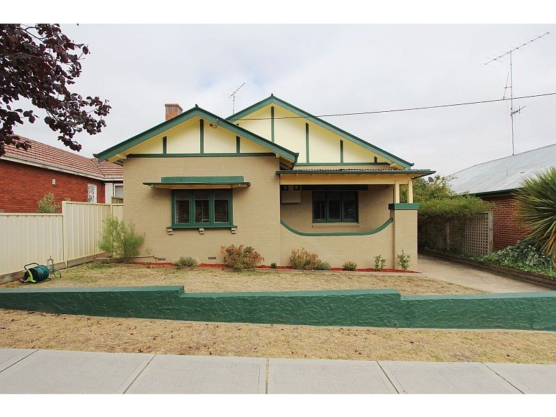 10 Bellevue Street, Goulburn NSW 2580