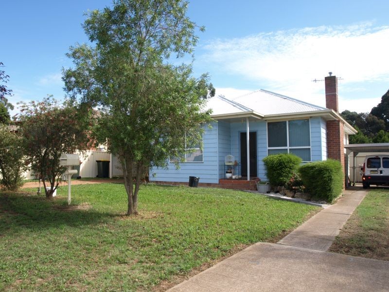 37 Wyatt Street, Goulburn NSW 2580