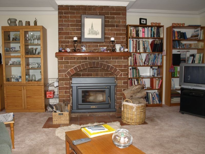 61 Albert Street, Goulburn NSW 2580