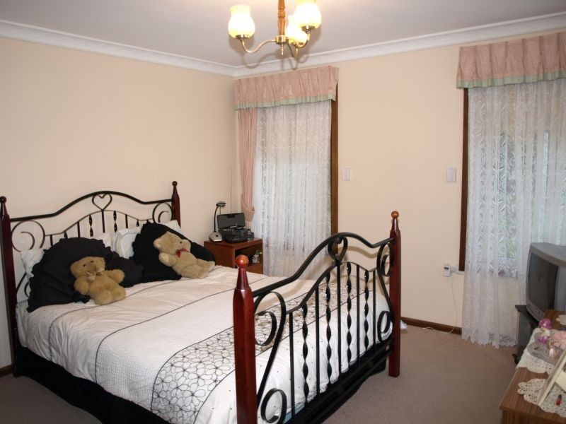 34 Dixon Street, Goulburn NSW 2580