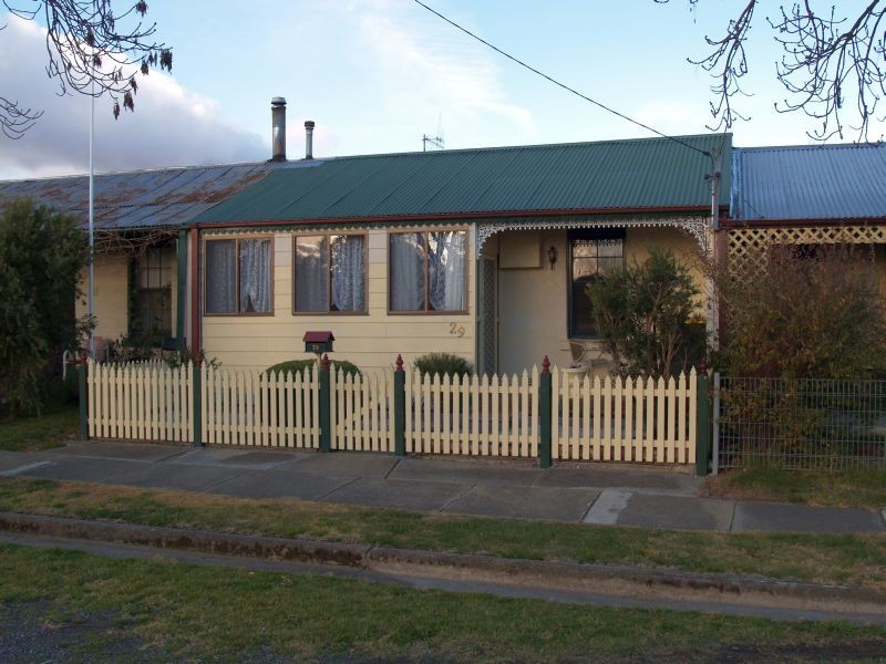 29 Chantry Street, Goulburn NSW 2580