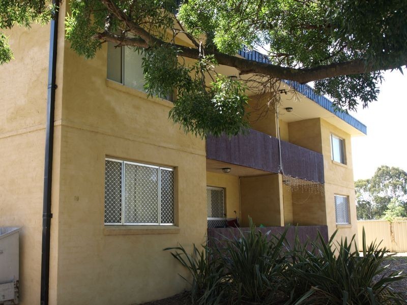 8/10 Albion Street, Goulburn NSW 2580