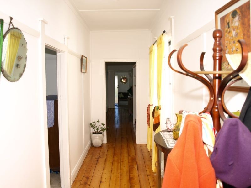 7 Hillview Road, Goulburn NSW 2580