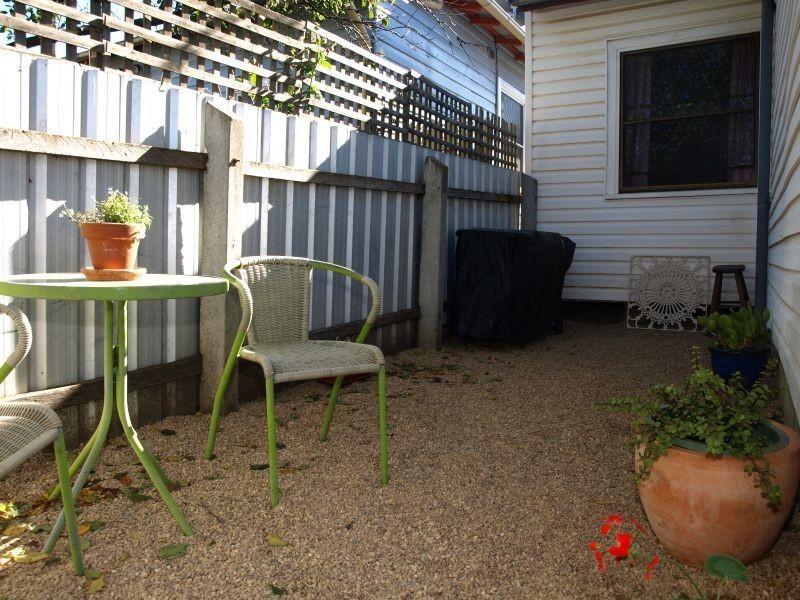 7 Hillview Road, Goulburn NSW 2580