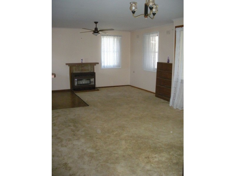 19 Renshaw Street, Goulburn NSW 2580