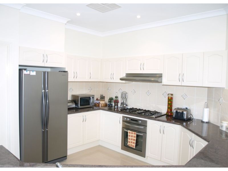 14 Monastery Drive, Goulburn NSW 2580