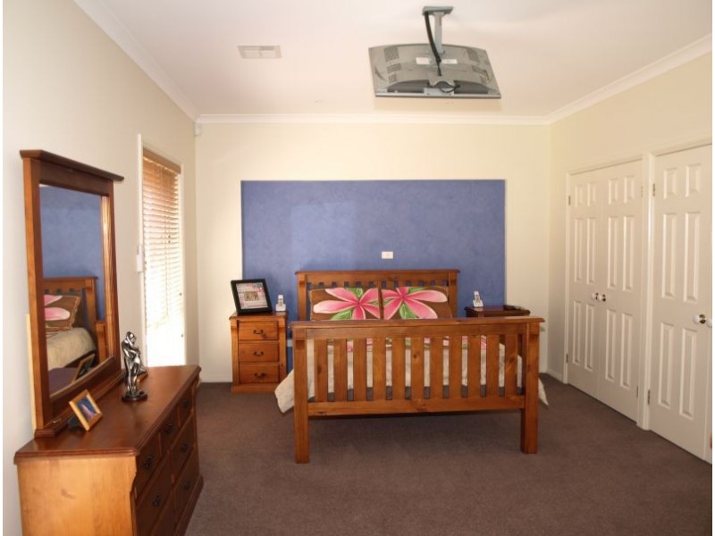 14 Monastery Drive, Goulburn NSW 2580