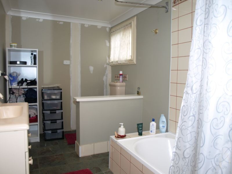 32 Kenmore Street, Goulburn NSW 2580