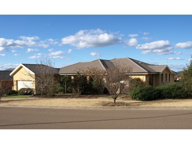 1 Hinchcliffe Close, Goulburn NSW 2580