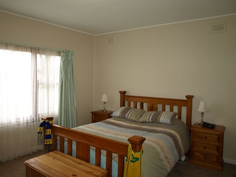 13 Opal Street, Goulburn NSW 2580