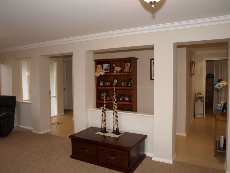 44 Ivy Lea Place, Goulburn NSW 2580