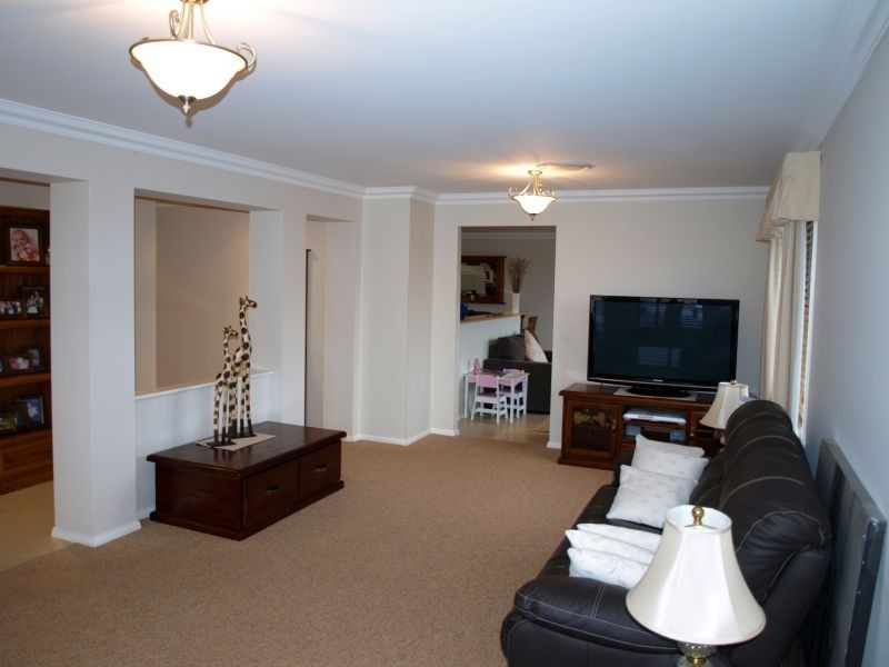 44 Ivy Lea Place, Goulburn NSW 2580