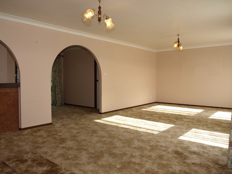 24 Long Street, Goulburn NSW 2580