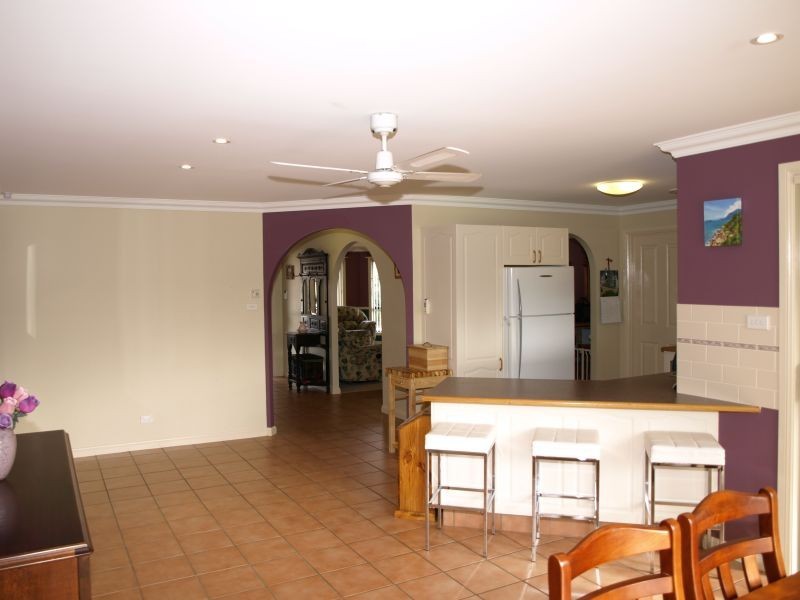 4 Paradise Place, Goulburn NSW 2580