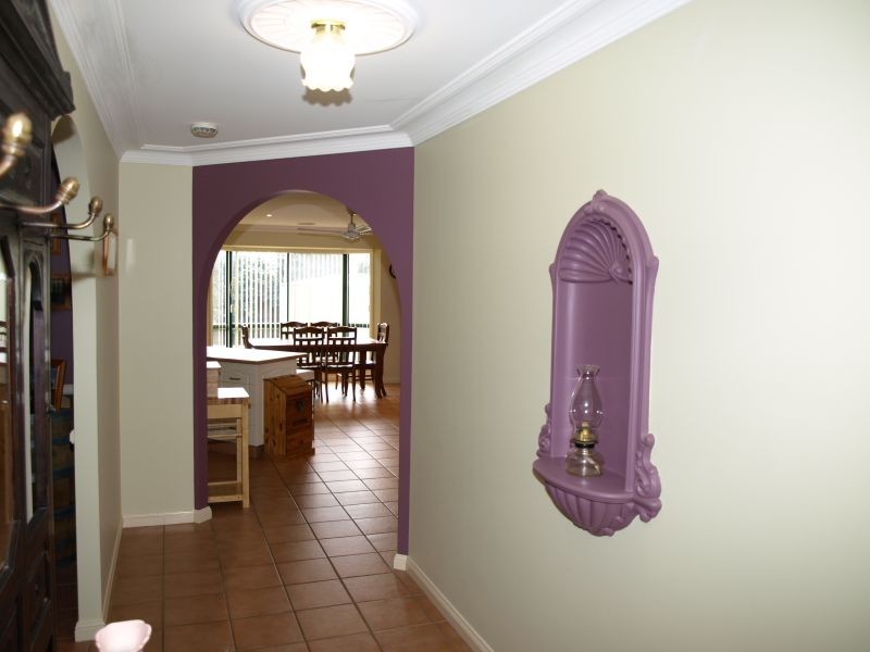 4 Paradise Place, Goulburn NSW 2580