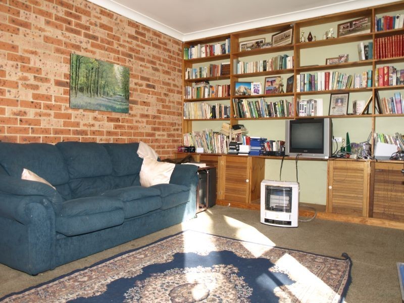 8 Emma Street, Goulburn NSW 2580
