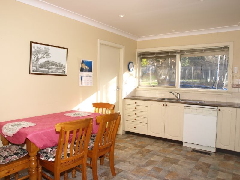 18 Rhoda Street, Goulburn NSW 2580