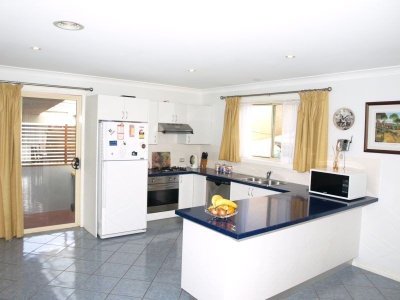 16 Amber Court, Goulburn NSW 2580