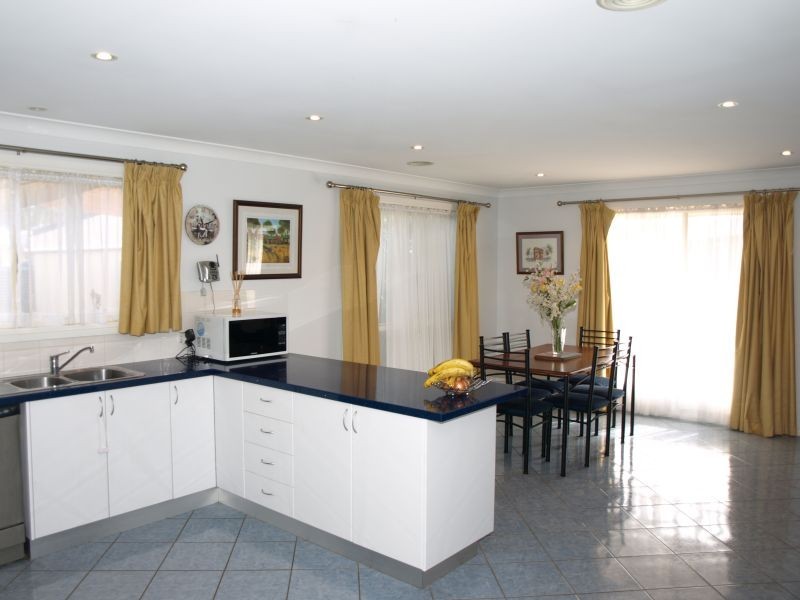 16 Amber Court, Goulburn NSW 2580