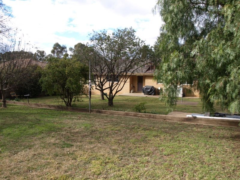 14 Cathcart Street, Goulburn NSW 2580