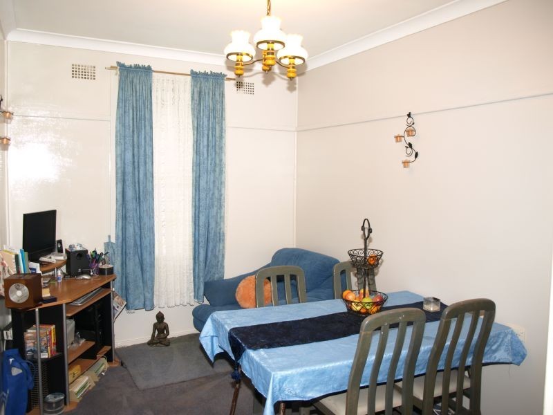 33 Wyatt Street, Goulburn NSW 2580