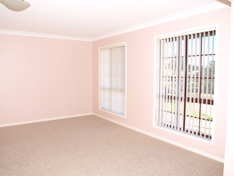 220 Run-O-Waters Drive, Goulburn NSW 2580